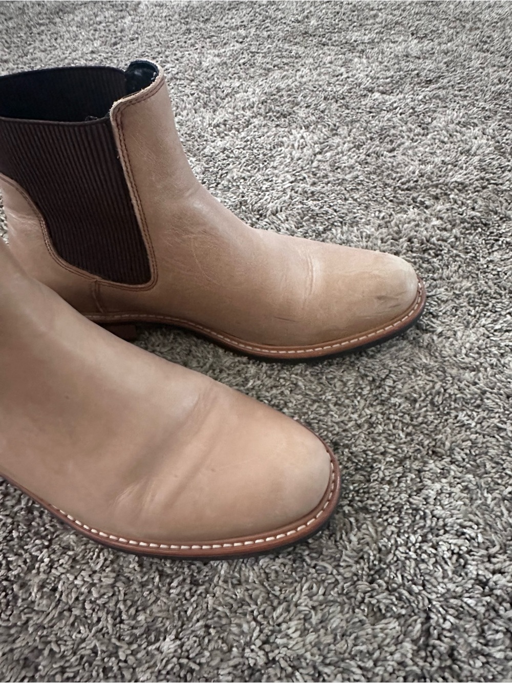 Nisolo Carmen Chelsea Boot - Picture 6 of 7